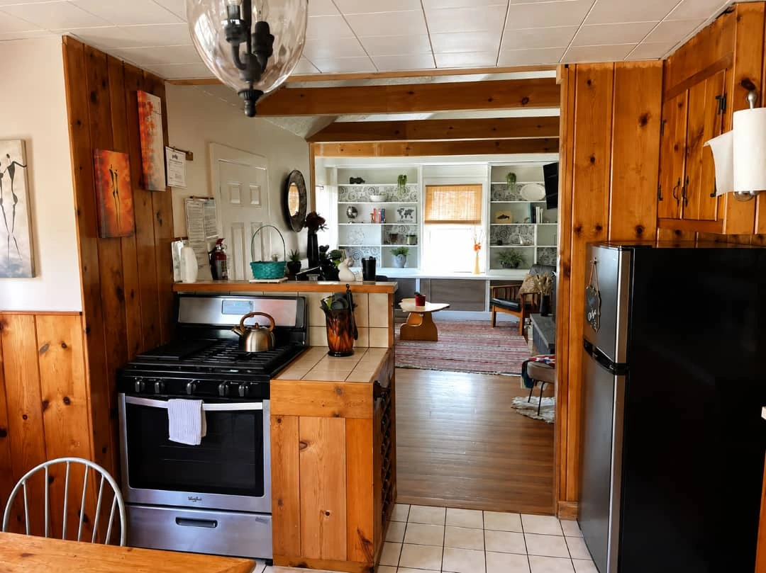 omi cabin 1