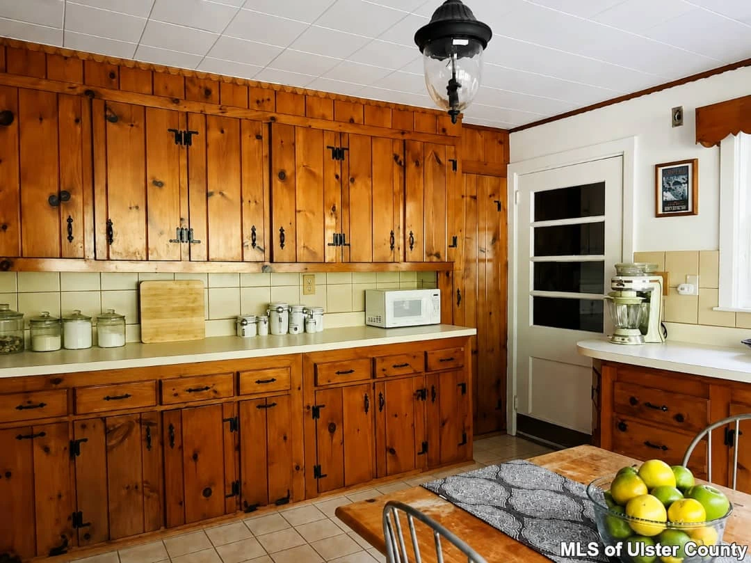 omi cabin